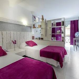 https://seguro-de-sol-studios.tenerifehoteles.net